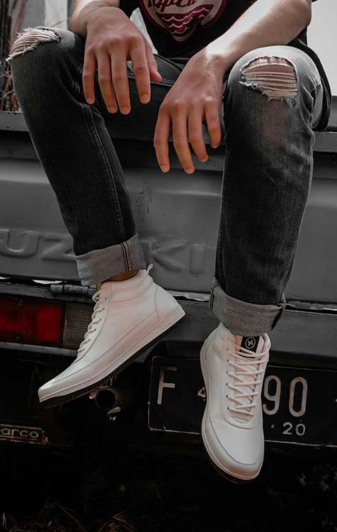 Sports Shoes Sports Shoes